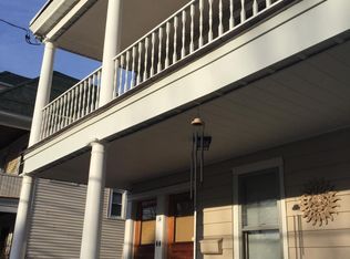 14 Blakley Ct #1, Troy, NY 12180