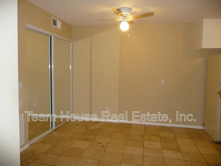 27240 Luther Dr #509 — Photo 8