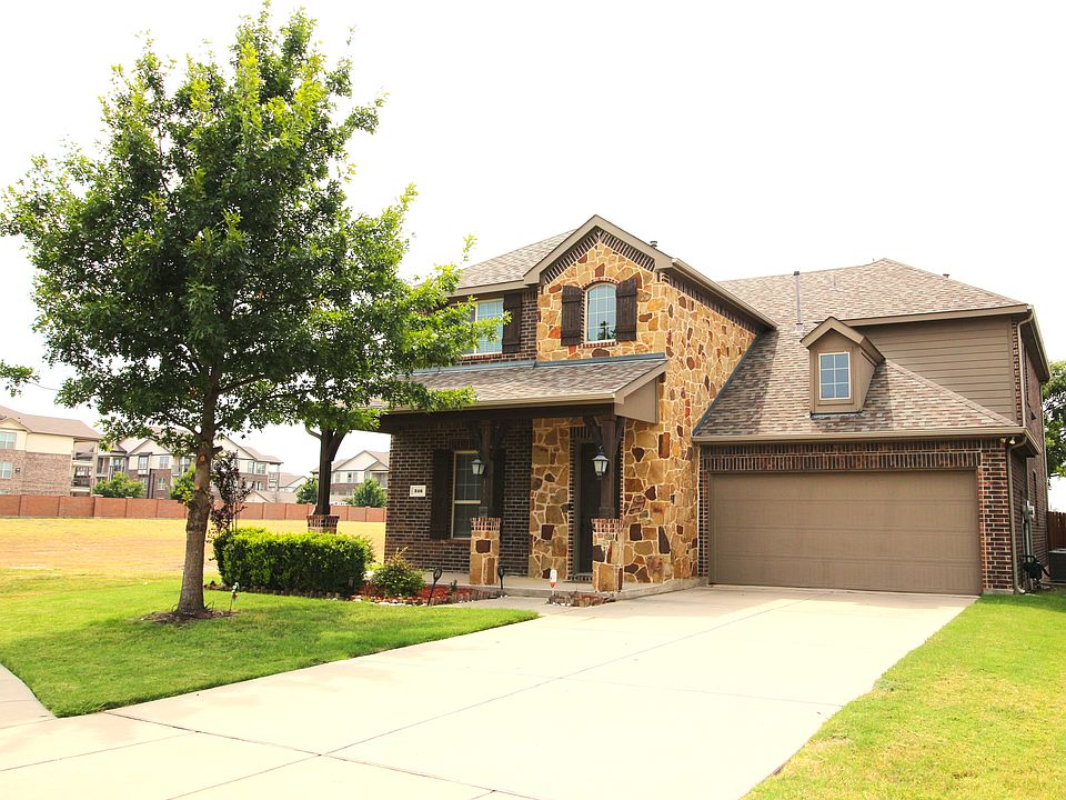 1st image of 316 Fisk Ln