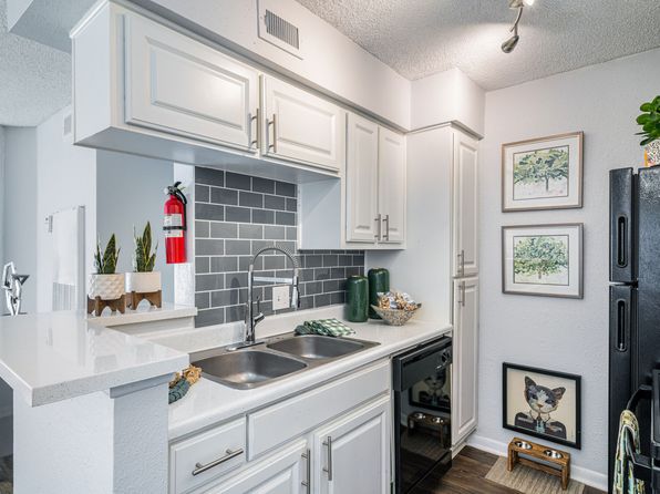 270 El Dorado Blvd #1402