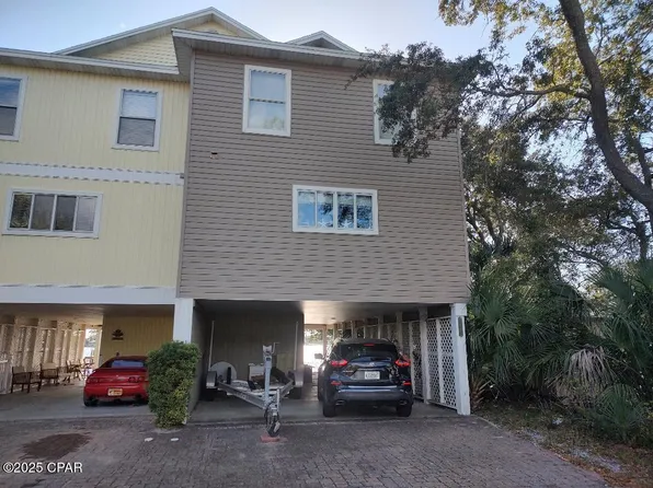 5833 N Lagoon Dr #A, Panama City Beach, FL 32408