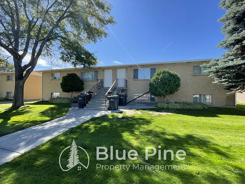 1489 Mountain View Ln #3