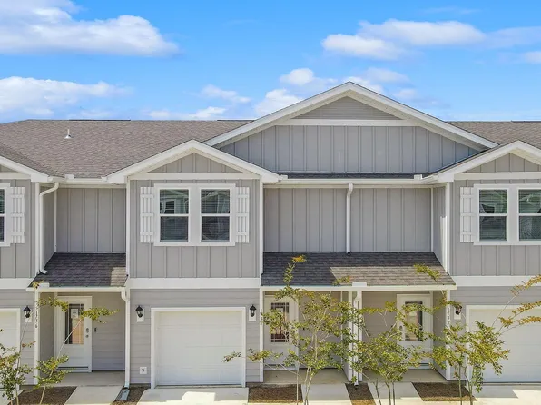 1794 Jakes Dr, Panama City, FL 32405