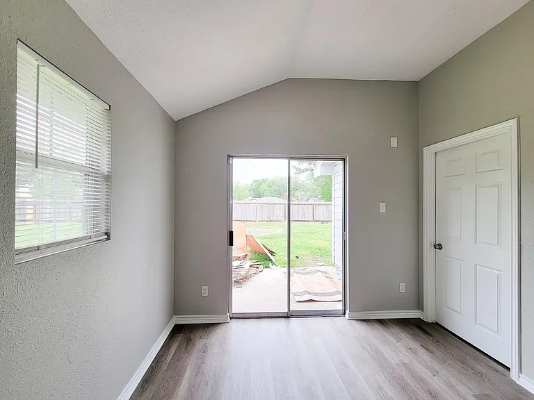 15814 Murrelet Ct — Photo 21