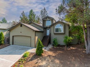 1895 SE Autumnwood Ct, Bend, OR 97702