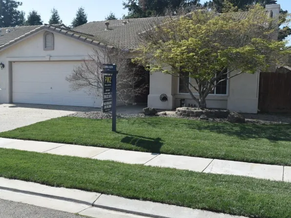 5921 Westminster Ct, Riverbank, CA 95367
