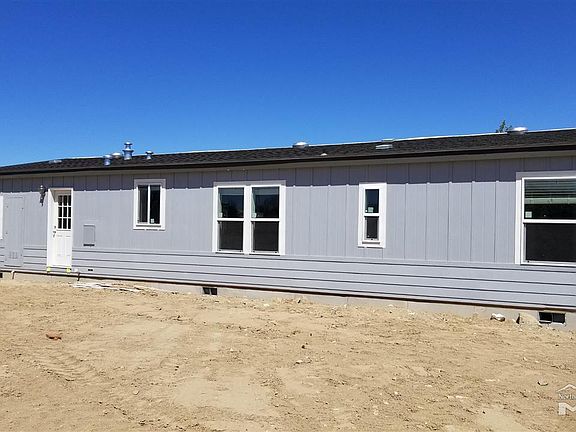 3rd image of 1185 Cooney Dr