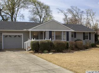 6805 Chadwell Rd SW, Huntsville, AL 35802