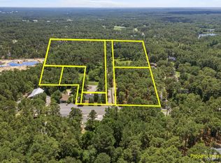 (Undisclosed Address), Pinehurst, NC 28374