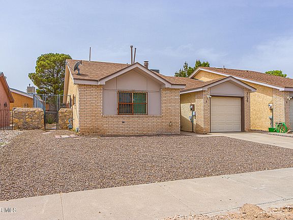 3rd image of 2129 Lake Victoria Dr #A