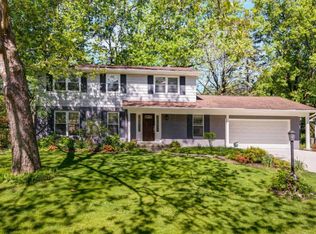 6853 Merwood St, Columbus, OH 43235