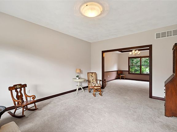 2nd image of 3605 E Salinas Cir