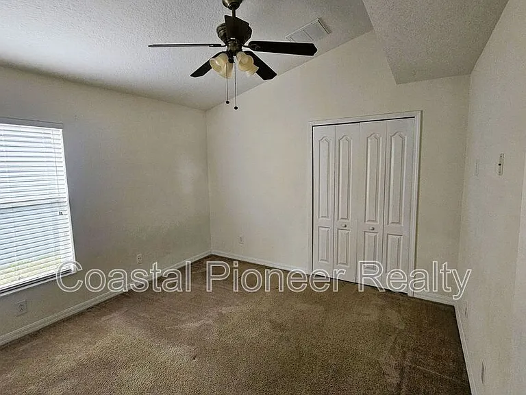 3220 Clover Blossom Cir — Photo 19