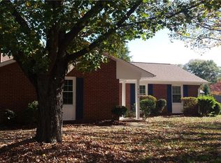 5102 Lawndale Dr, Greensboro, NC 27455