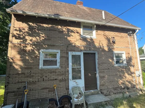 5 Marconi Rd, Worcester, MA 01606