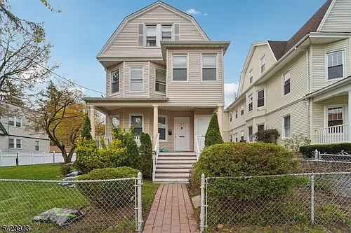 50 Riggs Pl #2 Photo 1