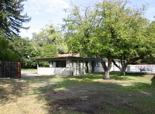 231 University St, Cloverdale, CA 95425