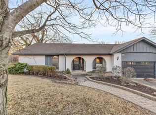 6710 S Oswego Ave, Tulsa, OK 74136