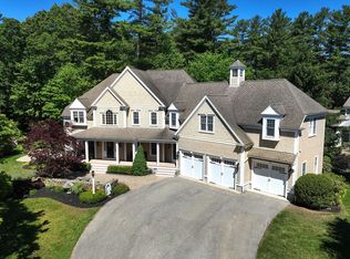 17 Saddle Ln, Hanover, MA 02339