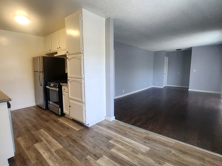 235 S Rampart Blvd #201 — Photo 3