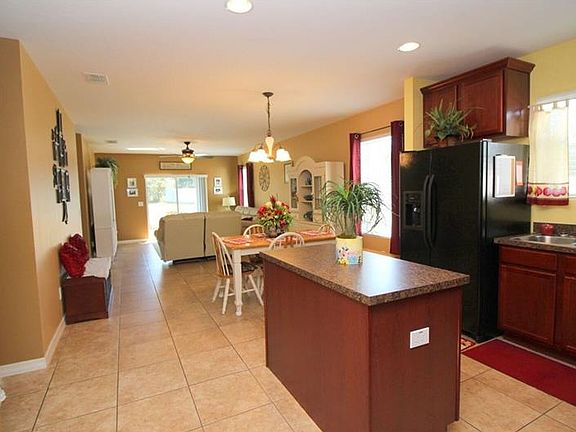 4th image of 7830 Tanbier Dr