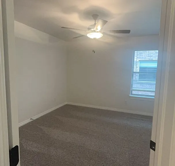 3324 Courtney Creek Dr — Photo 17