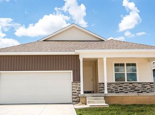 2913 Plum Dr, Norwalk, IA 50211