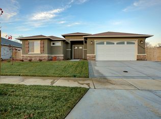 19604 Carnegie Dr, Redding, CA 96003