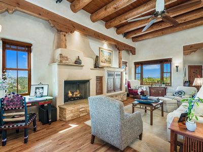 22 Chocolate Flower Cir, Santa Fe, NM, 87506