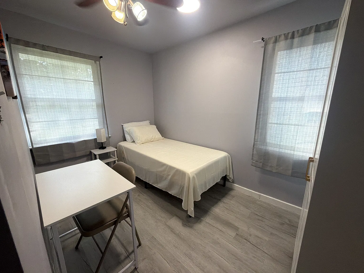718 Susan Drive - 1 — Photo 4