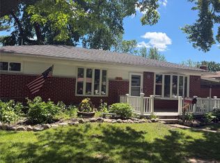 8774 Shannon Dr, Sterling Heights, MI 48314