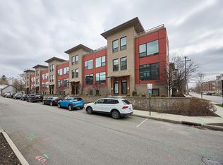 119 Aston Row Ln, Columbus, OH 43201