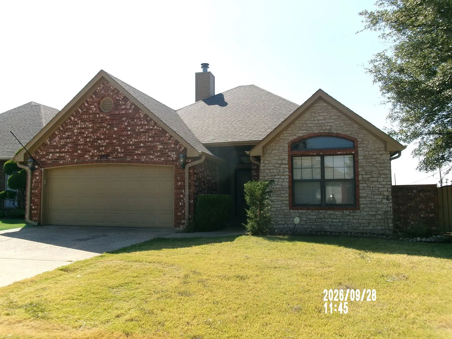 Charming 3-Bedroom Home with Great Features in County Club West — Photo 2