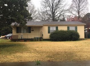 1101 W Jefferson Ave, Greenwood, MS 38930