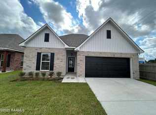 100 Oak Haven Dr, Lafayette, LA 70507