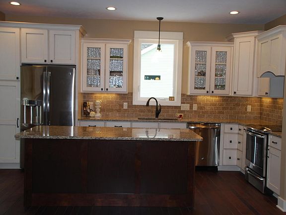 4th image of 12525 Retreat Dr #31