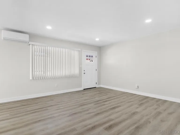 3817 Marlborough Ave #1/2 — Photo 6