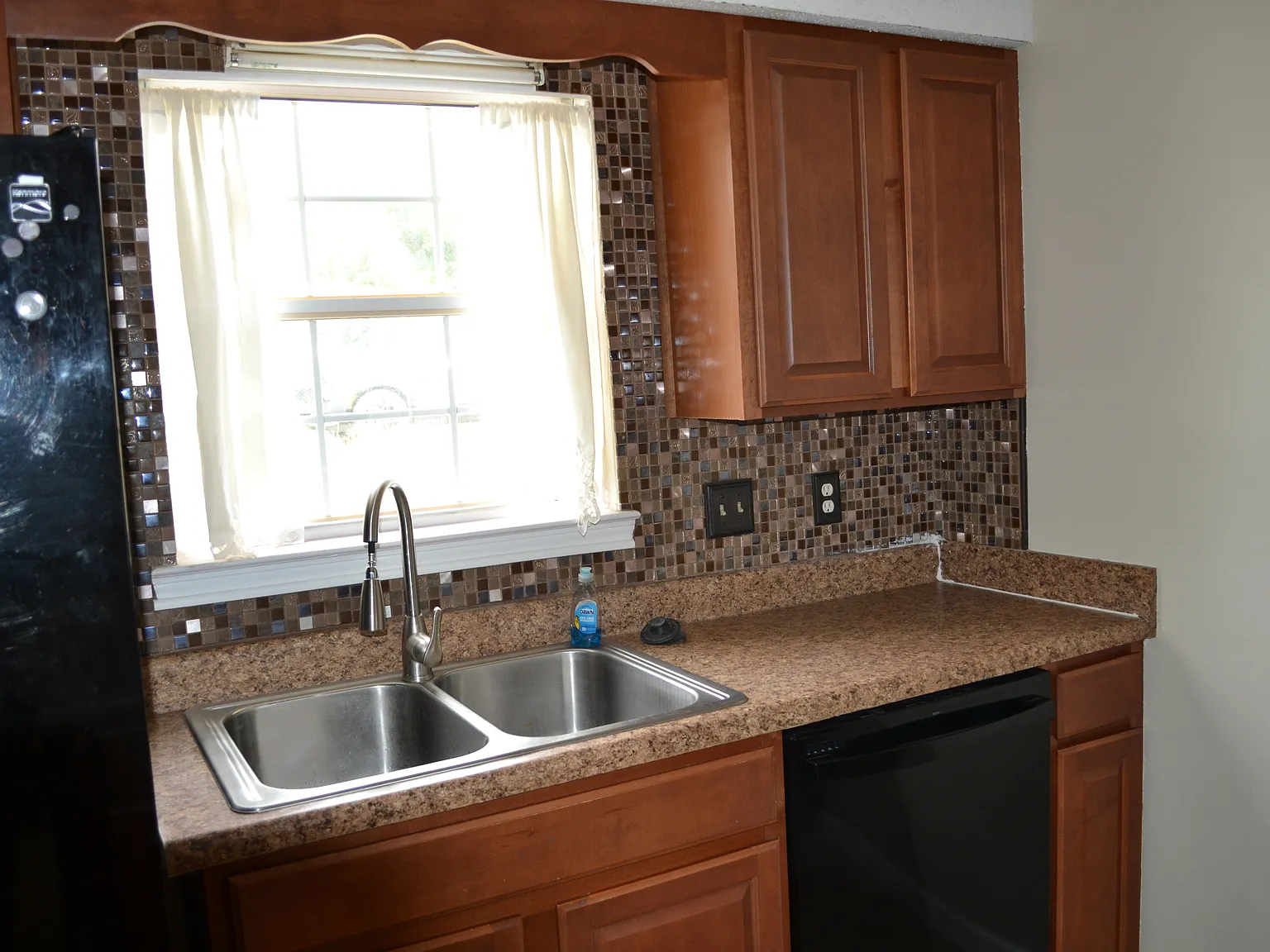324 Ray Ave — Photo 4