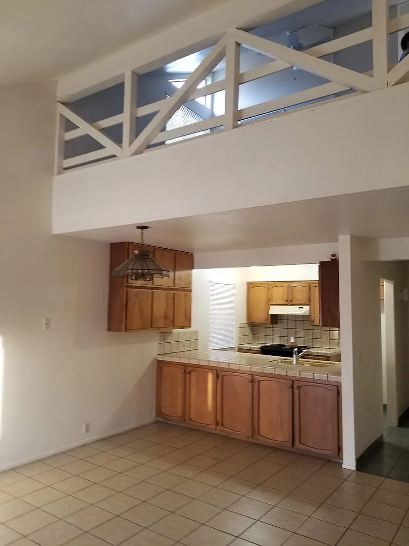 Town House for rent — Photo 4
