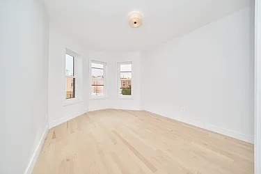 Rented by Living New York