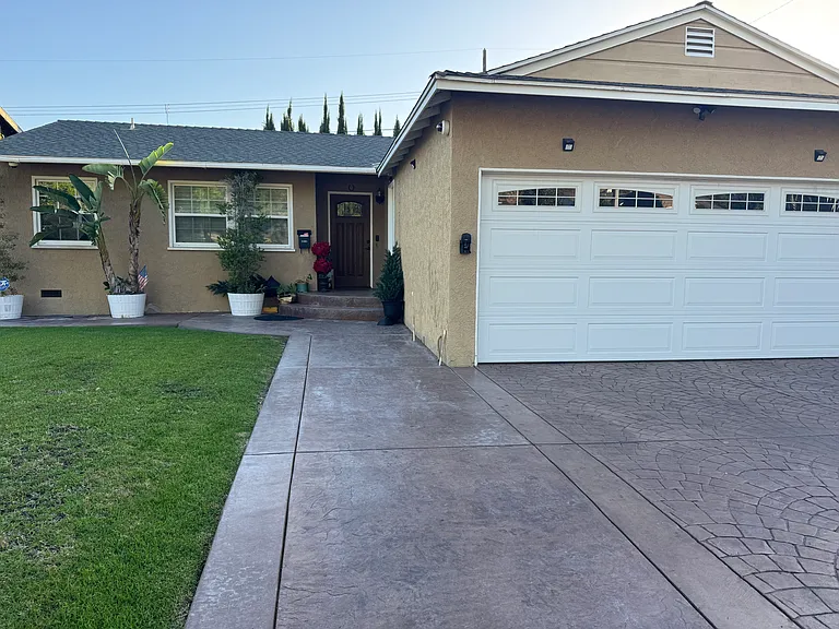 3001 Jolley Dr — Photo 2