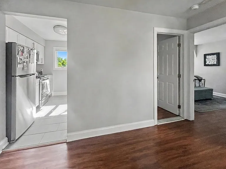 114 Walnut Ave — Photo 7