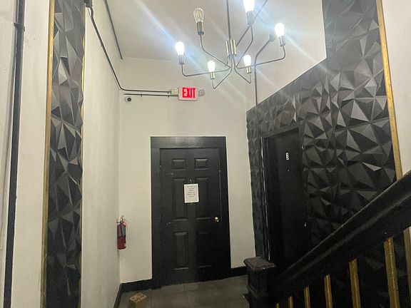 5th image of 59 Park Ave #1