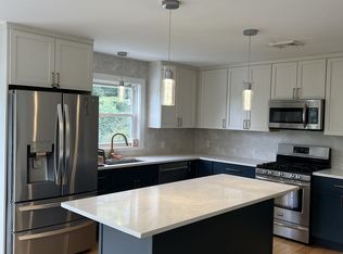 2331 Oak Hill Rd, Williston, VT 05495