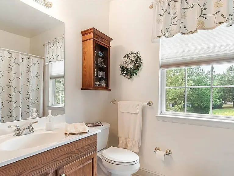 1856 Felicity Ln #B — Photo 7