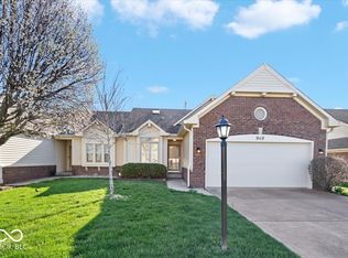 949 Peppermill Run, Greenwood, IN