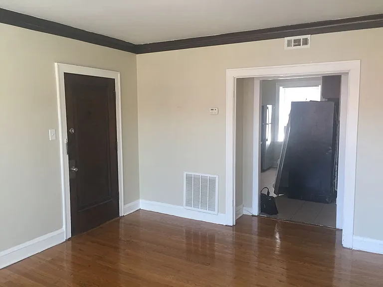 6201 W Wabansia Ave — Photo 13