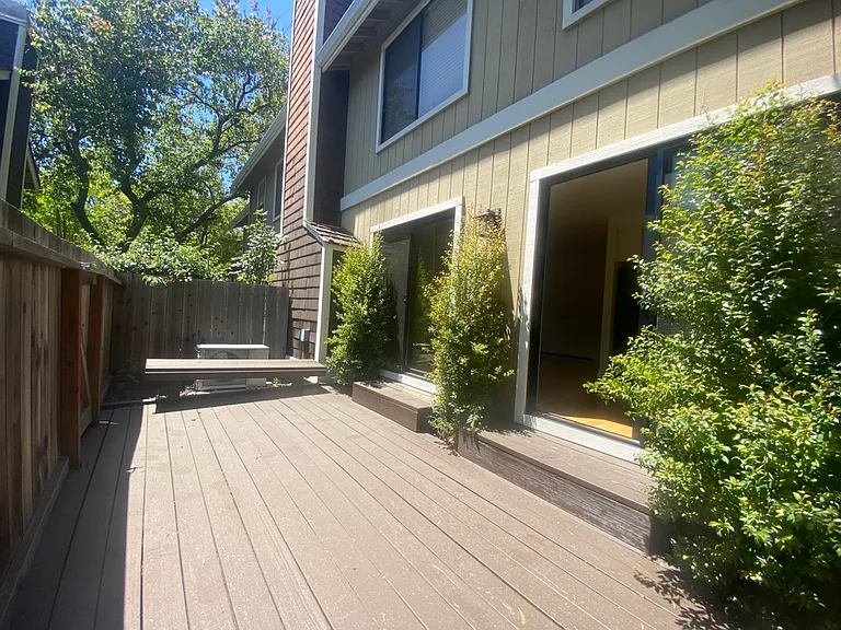 2446 Michele Jean Way — Photo 9