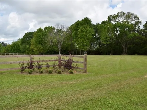 17365 Wyngate Dr, Franklinton, LA 70438