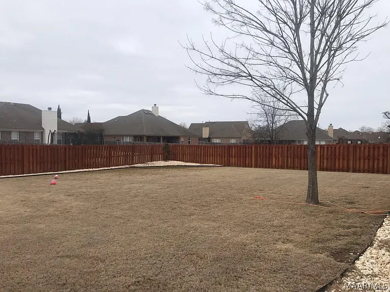 9217 Springwood Ct — Photo 38